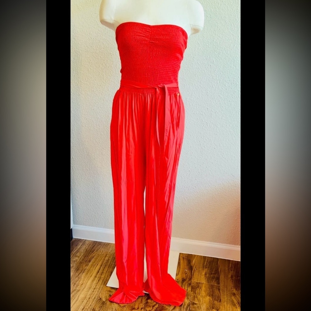 Guess Sleeveless Jumpsuit